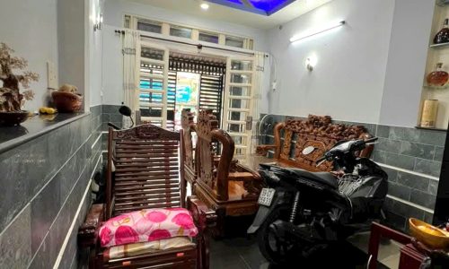 Bán nhà quận 4, 79m2 đất, Ngang 5m, Khu vực chợ 200, Đường Tôn Đản !