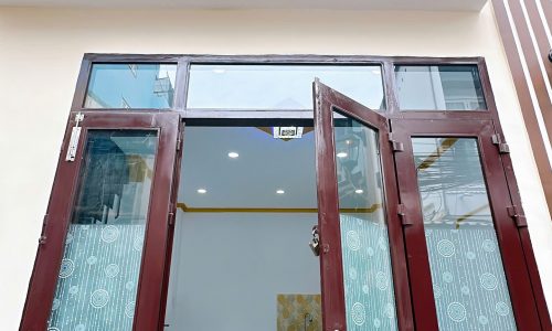 Bán nhà quận 4, 2 Tầng, gần mặt tiền đường, nhà mới, hẻm thông 40 Nguyễn Khoái !