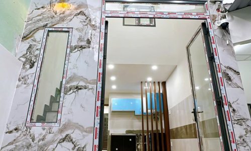 Mua bán nhà quận 4, 2 Tầng, hơn 40m2 đất, dân cư hiện hữu, đường Tôn Thất Thuyết !