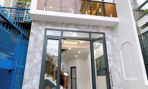 Cho thuê nhà nguyên căn quận 4, 3 tầng, 4 phòng ngủ, nhà mới đẹp, hẻm rộng 414 đoàn văn bơ !