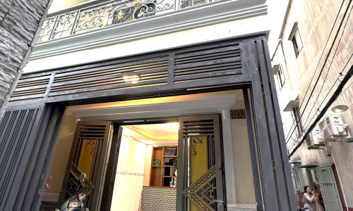 Mua bán nhà quận , hẻm 322 Nguyễn Tất Thành, 4 tầng, dân cư hiện hữu không lo giải toả !