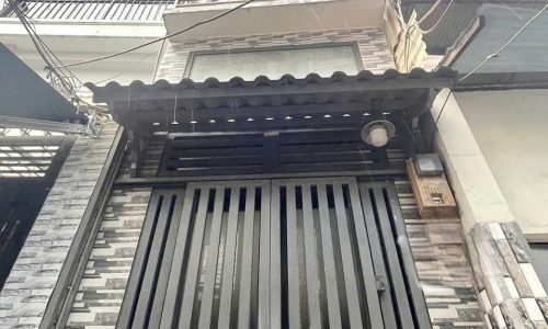 Mua bán nhà quận 4, 4 tầng, khu dân cư sầm uất, kinh doanh tiện lợi thông Vĩnh Khánh !